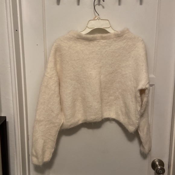 Soft & Cozy Free People off white sweater Size S - Picture 4 of 5